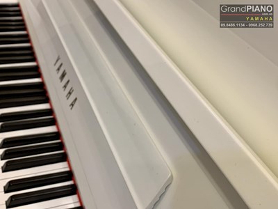 Đàn Piano cơ Yamaha 