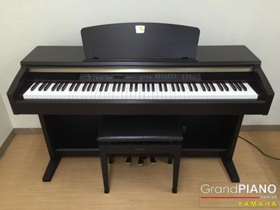 Đàn piano điện Yamaha CLP -120 