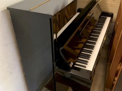 Piano YAMAHA U1H (1422174)