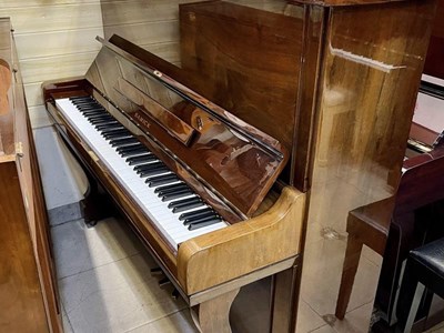 Đàn Piano cơ SAMICK WG-9C