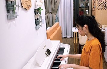 BẠN MUỐN SỞ HỮU CHO MÌNH MỘT CÂY PIANO TRẮNG  - BOWMAN CX200