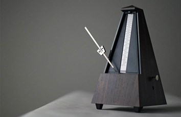 Metronome - Bạn đồng hành không thể thiếu của người chơi đàn PIANO