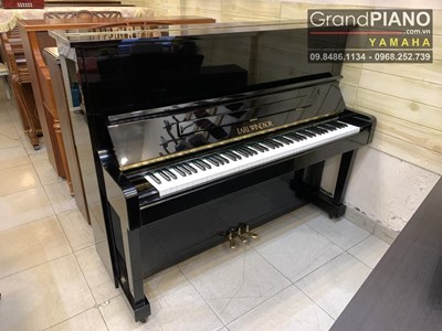 Đàn Piano EARL WINDSOR W112 DELUXE