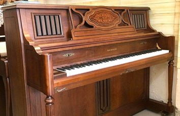 Piano Samick SC-300ST 