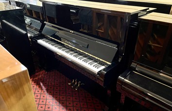Đàn Piano cơ KAWAI BL61 (K6634**)